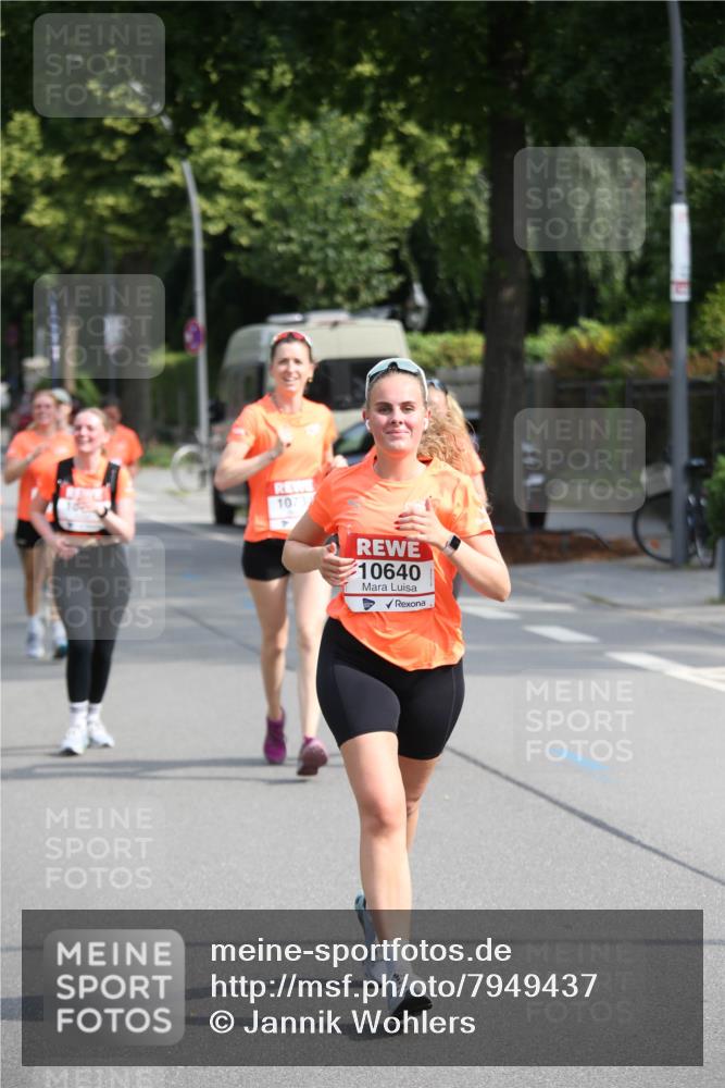 15.06.2025 - REWE Women's Run Jannik Wohlers http://msf.ph/oto/7949437 15.06.2025 09:48:04 Laufen 10, 10640 meine-sportfotos.de