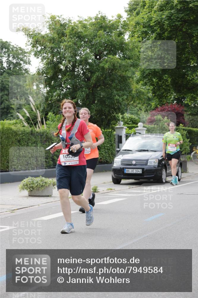 15.06.2025 - REWE Women's Run Jannik Wohlers http://msf.ph/oto/7949584 15.06.2025 08:32:00 Laufen 1053, 1043, 10694 meine-sportfotos.de