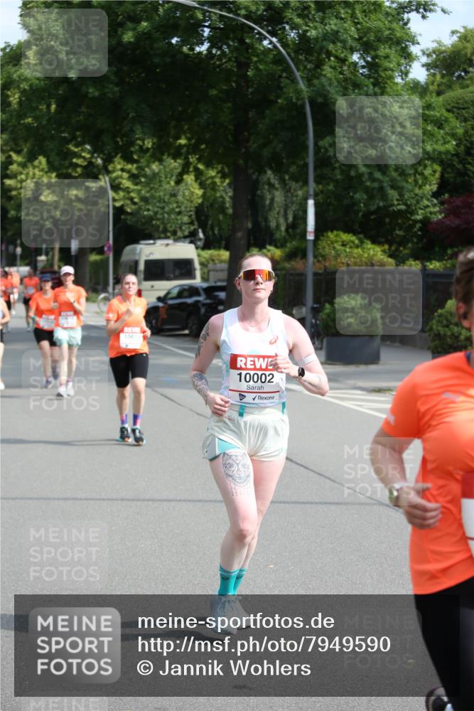 15.06.2025 - REWE Women's Run Jannik Wohlers http://msf.ph/oto/7949590 15.06.2025 09:48:14 Laufen 10002 meine-sportfotos.de