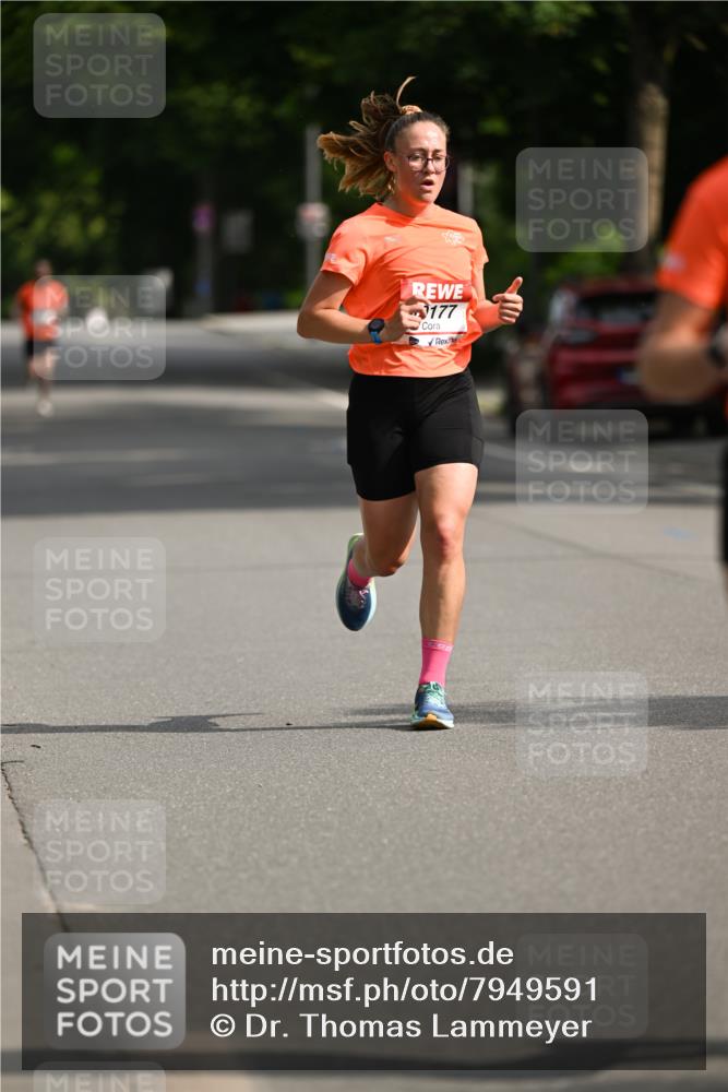 15.06.2025 - REWE Women's Run Dr. Thomas Lammeyer http://msf.ph/oto/7949591 15.06.2025 09:34:33 Laufen 177 meine-sportfotos.de