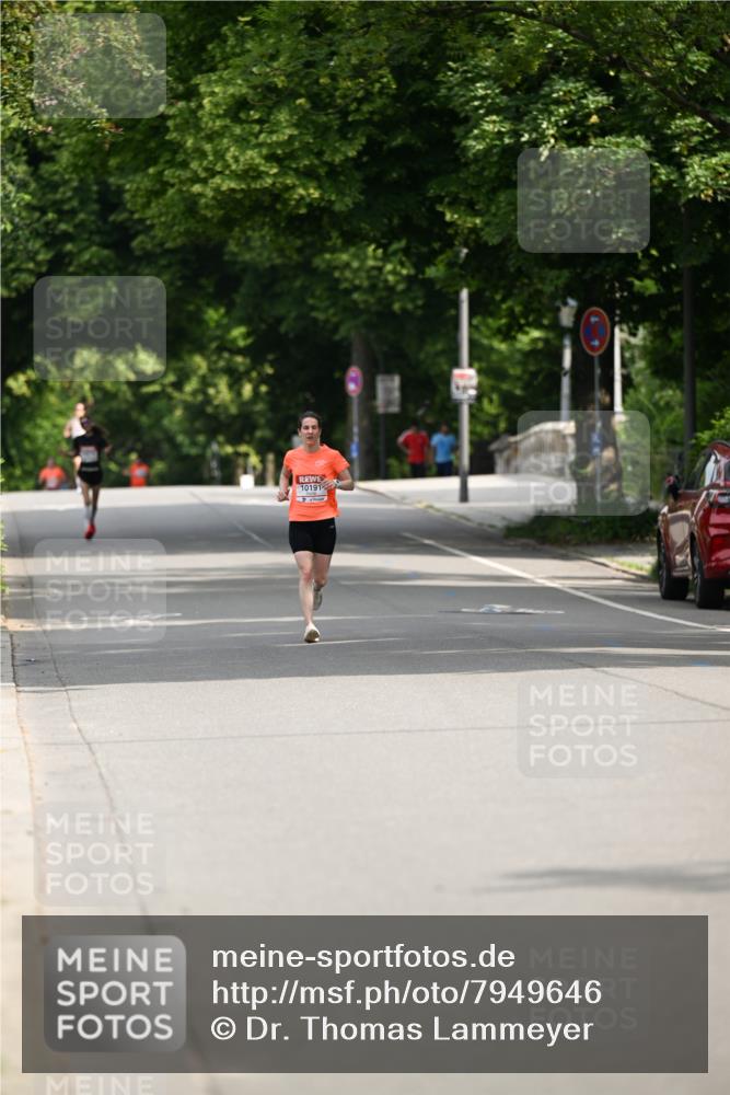 15.06.2025 - REWE Women's Run Dr. Thomas Lammeyer http://msf.ph/oto/7949646 15.06.2025 09:34:38 Laufen 10191 meine-sportfotos.de