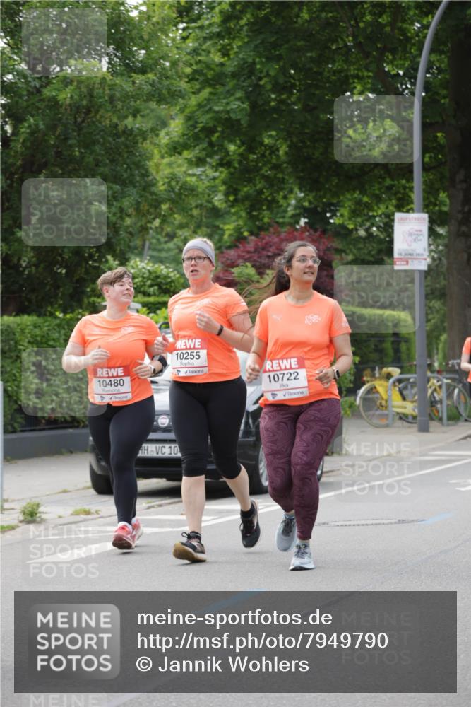 15.06.2025 - REWE Women's Run Jannik Wohlers http://msf.ph/oto/7949790 15.06.2025 08:32:08 Laufen 10480, 10255, 10722, 10 meine-sportfotos.de