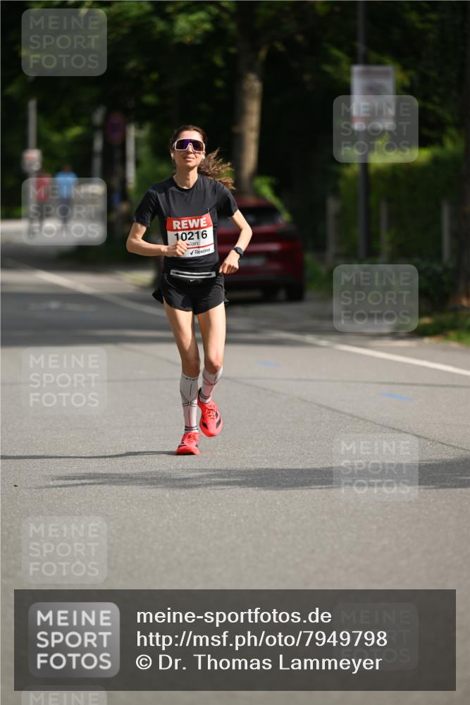 15.06.2025 - REWE Women's Run Dr. Thomas Lammeyer http://msf.ph/oto/7949798 15.06.2025 09:34:55 Laufen 10216 meine-sportfotos.de