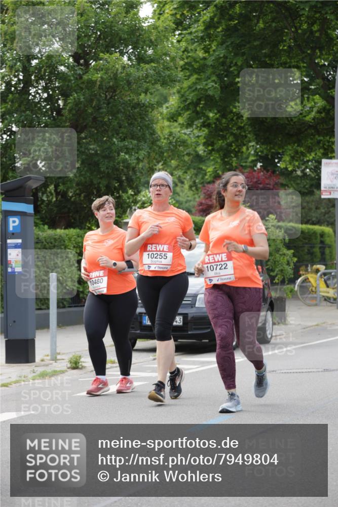 15.06.2025 - REWE Women's Run Jannik Wohlers http://msf.ph/oto/7949804 15.06.2025 08:32:09 Laufen 10480, 10255, 10722 meine-sportfotos.de