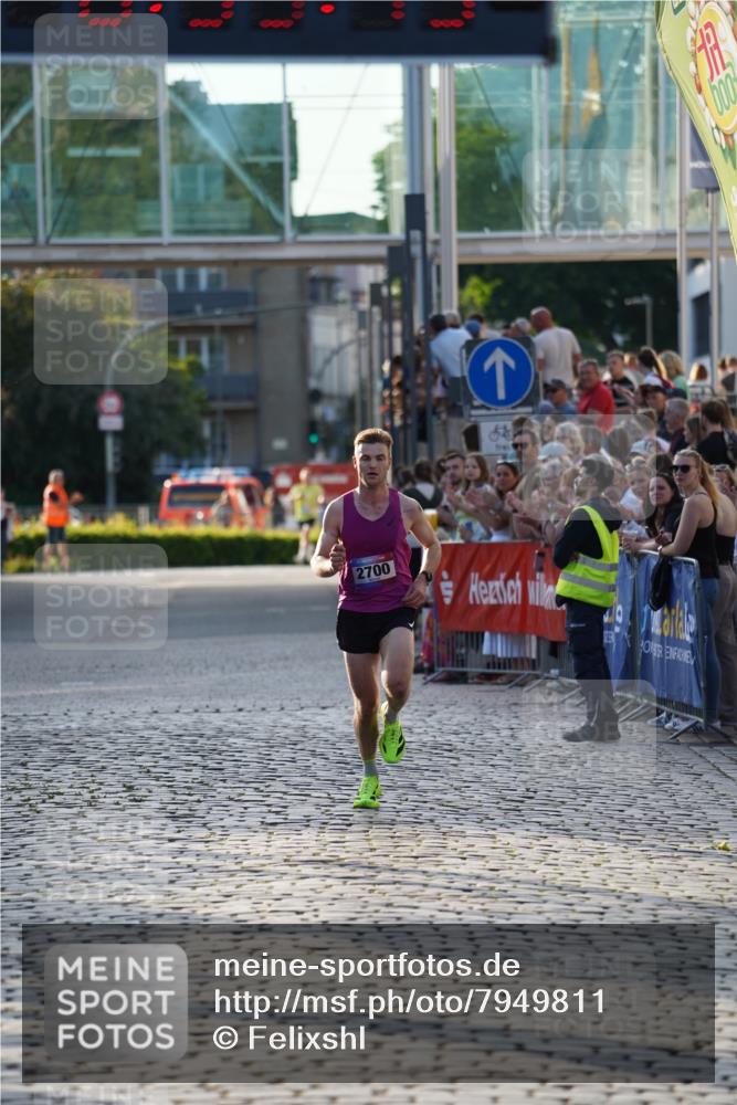 13.06.2025 - Holstenköstenlauf Felixshl http://msf.ph/oto/7949811 13.06.2025 19:35:49 Laufen 2700 meine-sportfotos.de