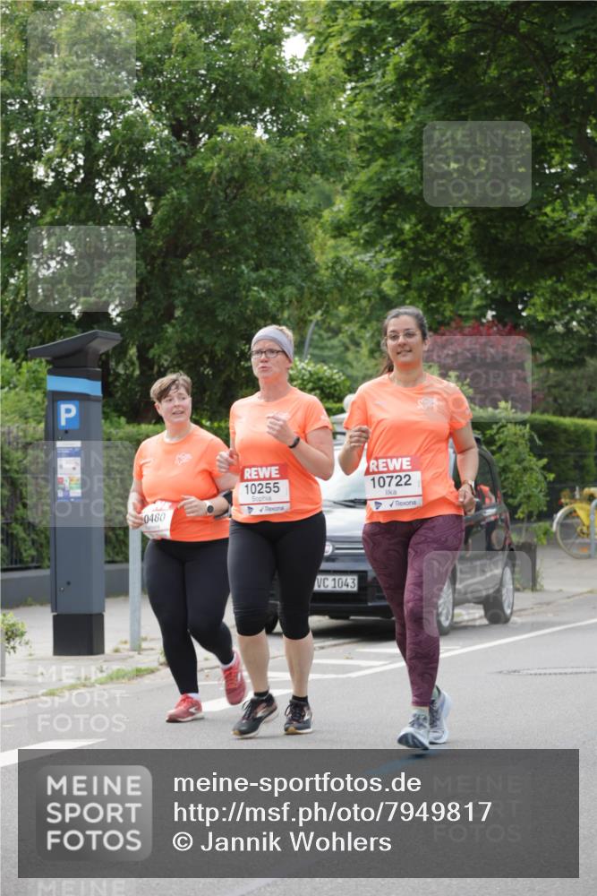 15.06.2025 - REWE Women's Run Jannik Wohlers http://msf.ph/oto/7949817 15.06.2025 08:32:09 Laufen 10255, 10722, 0480, 1043 meine-sportfotos.de