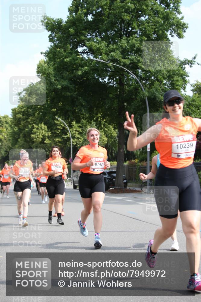 15.06.2025 - REWE Women's Run Jannik Wohlers http://msf.ph/oto/7949972 15.06.2025 09:48:49 Laufen 10398, 0747, 10239 meine-sportfotos.de