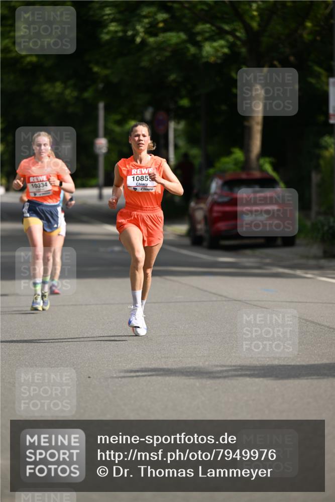 15.06.2025 - REWE Women's Run Dr. Thomas Lammeyer http://msf.ph/oto/7949976 15.06.2025 09:35:11 Laufen 10334, 1085 meine-sportfotos.de