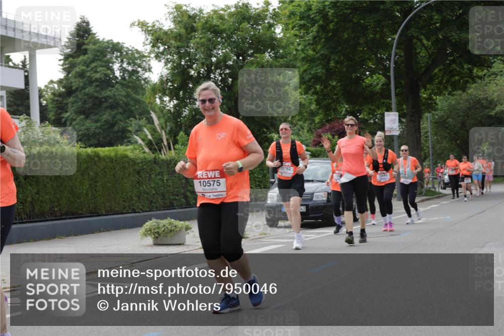 15.06.2025 - REWE Women's Run Jannik Wohlers http://msf.ph/oto/7950046 15.06.2025 08:32:19 Laufen 10575, 10782, 043, 10842 meine-sportfotos.de