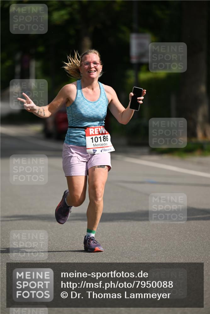 15.06.2025 - REWE Women's Run Dr. Thomas Lammeyer http://msf.ph/oto/7950088 15.06.2025 09:35:17 Laufen 10186 meine-sportfotos.de