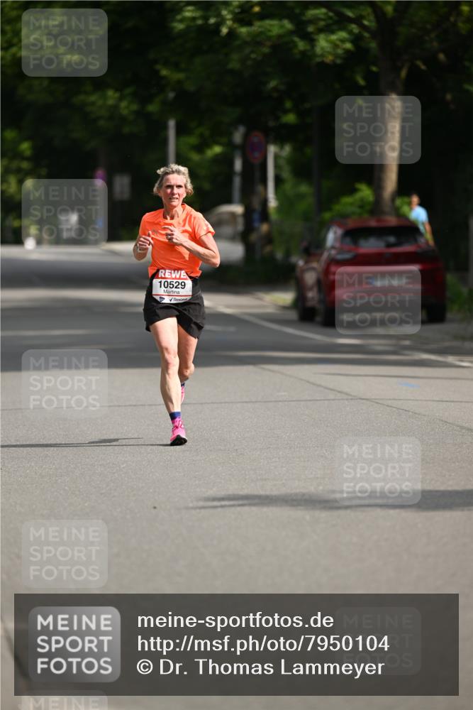 15.06.2025 - REWE Women's Run Dr. Thomas Lammeyer http://msf.ph/oto/7950104 15.06.2025 09:35:21 Laufen 10529 meine-sportfotos.de