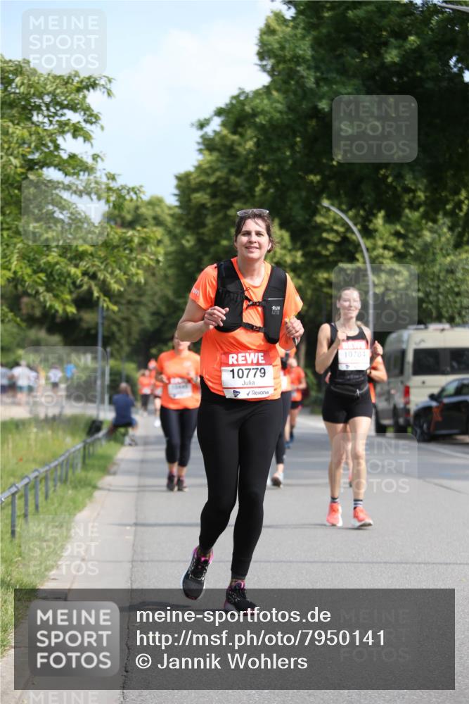 15.06.2025 - REWE Women's Run Jannik Wohlers http://msf.ph/oto/7950141 15.06.2025 09:49:08 Laufen 10779 meine-sportfotos.de