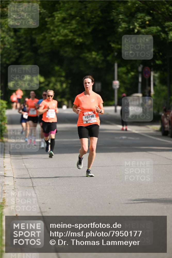 15.06.2025 - REWE Women's Run Dr. Thomas Lammeyer http://msf.ph/oto/7950177 15.06.2025 09:35:36 Laufen 10748 meine-sportfotos.de