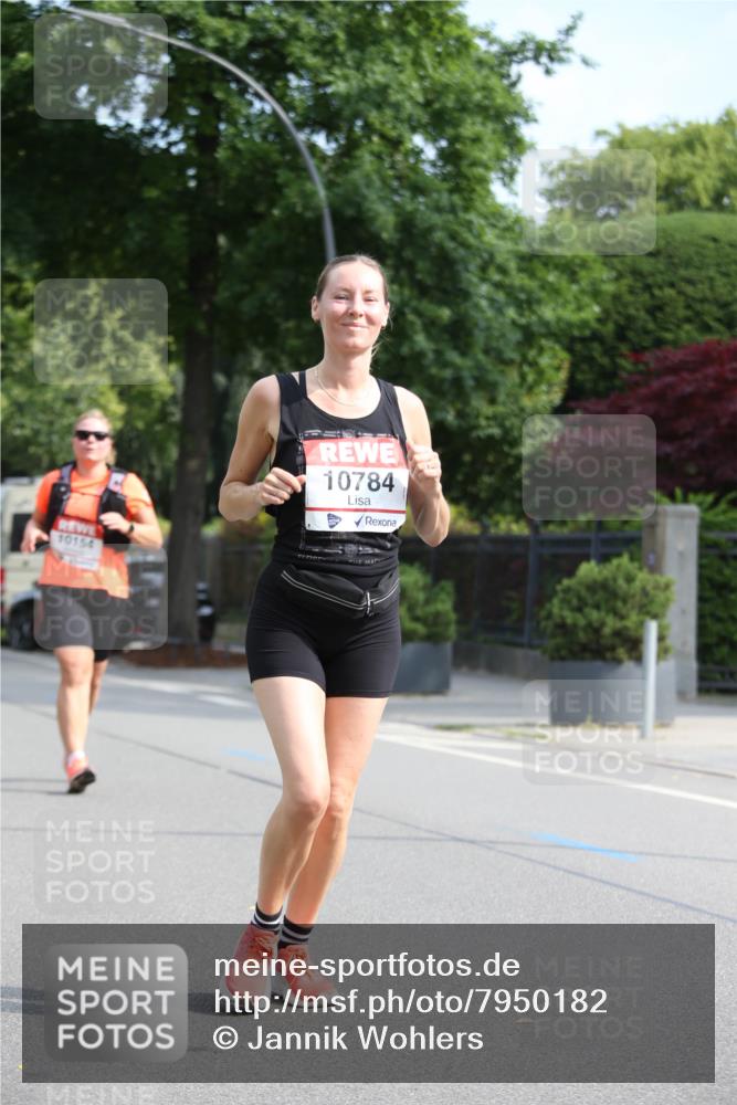 15.06.2025 - REWE Women's Run Jannik Wohlers http://msf.ph/oto/7950182 15.06.2025 09:49:11 Laufen 10784 meine-sportfotos.de
