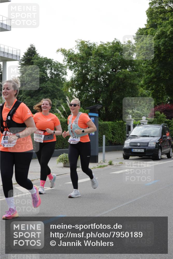 15.06.2025 - REWE Women's Run Jannik Wohlers http://msf.ph/oto/7950189 15.06.2025 08:32:24 Laufen 108, 10341, 10655, 1043 meine-sportfotos.de