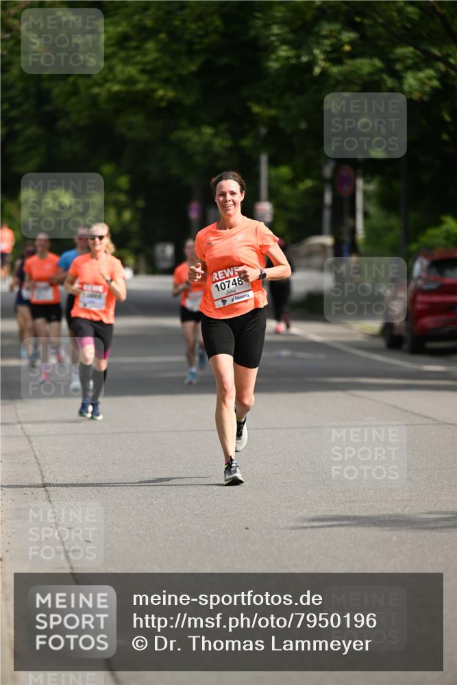 15.06.2025 - REWE Women's Run Dr. Thomas Lammeyer http://msf.ph/oto/7950196 15.06.2025 09:35:37 Laufen 10748 meine-sportfotos.de