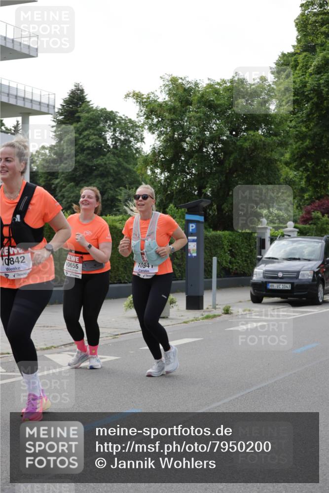 15.06.2025 - REWE Women's Run Jannik Wohlers http://msf.ph/oto/7950200 15.06.2025 08:32:24 Laufen 0842, 10655, 10841, 1043 meine-sportfotos.de