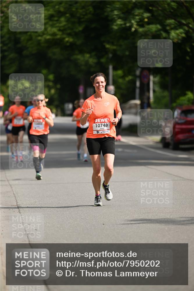 15.06.2025 - REWE Women's Run Dr. Thomas Lammeyer http://msf.ph/oto/7950202 15.06.2025 09:35:37 Laufen 10748 meine-sportfotos.de
