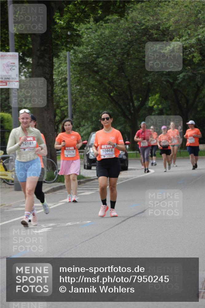 15.06.2025 - REWE Women's Run Jannik Wohlers http://msf.ph/oto/7950245 15.06.2025 08:32:28 Laufen 10181, 10576, 10869 meine-sportfotos.de