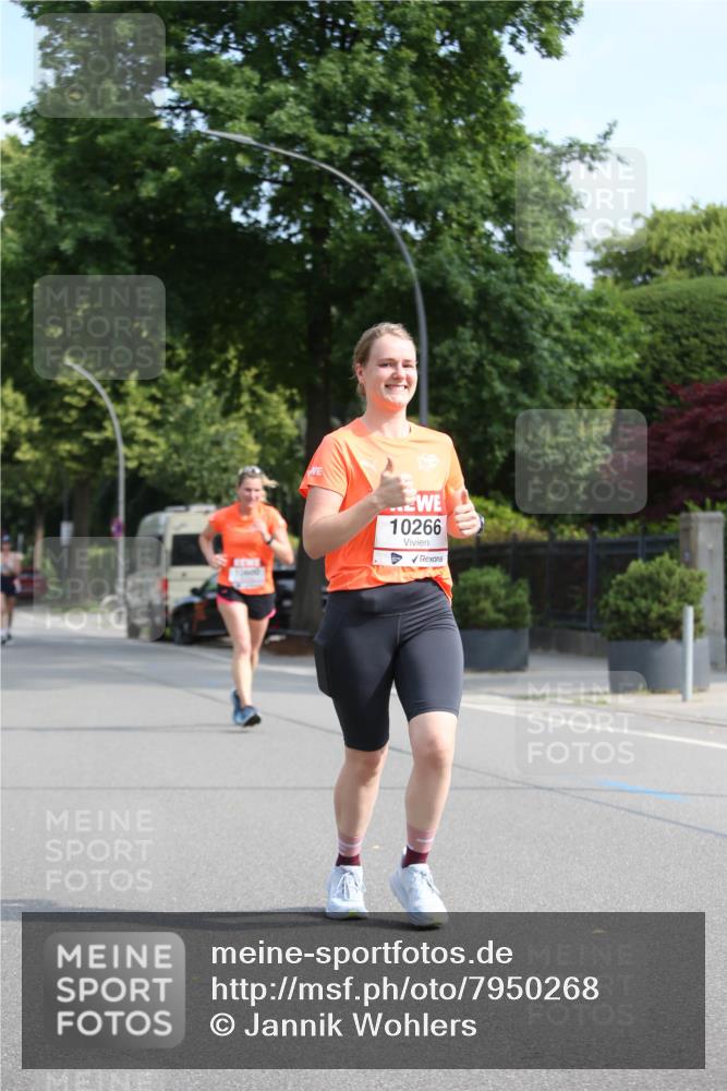 15.06.2025 - REWE Women's Run Jannik Wohlers http://msf.ph/oto/7950268 15.06.2025 09:49:16 Laufen 10266 meine-sportfotos.de