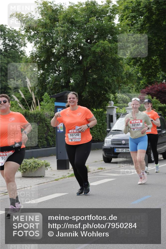 15.06.2025 - REWE Women's Run Jannik Wohlers http://msf.ph/oto/7950284 15.06.2025 08:32:31 Laufen 10, 10720, 104, 10181 meine-sportfotos.de