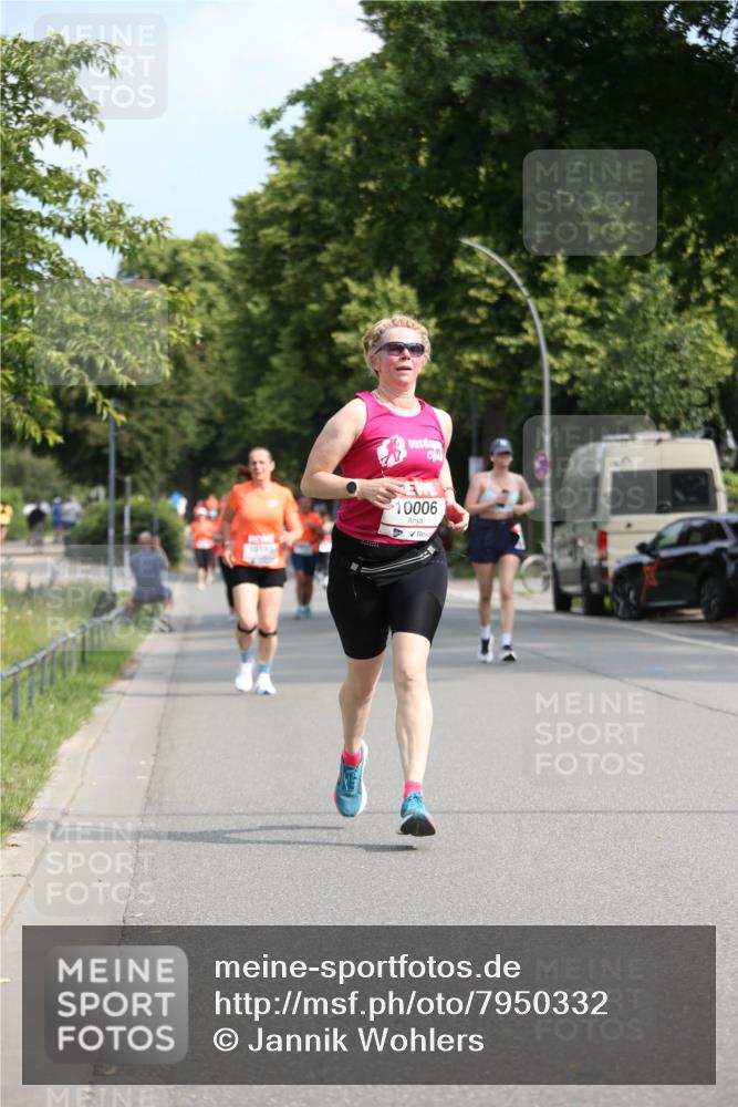15.06.2025 - REWE Women's Run Jannik Wohlers http://msf.ph/oto/7950332 15.06.2025 09:49:21 Laufen 10006, 10165 meine-sportfotos.de