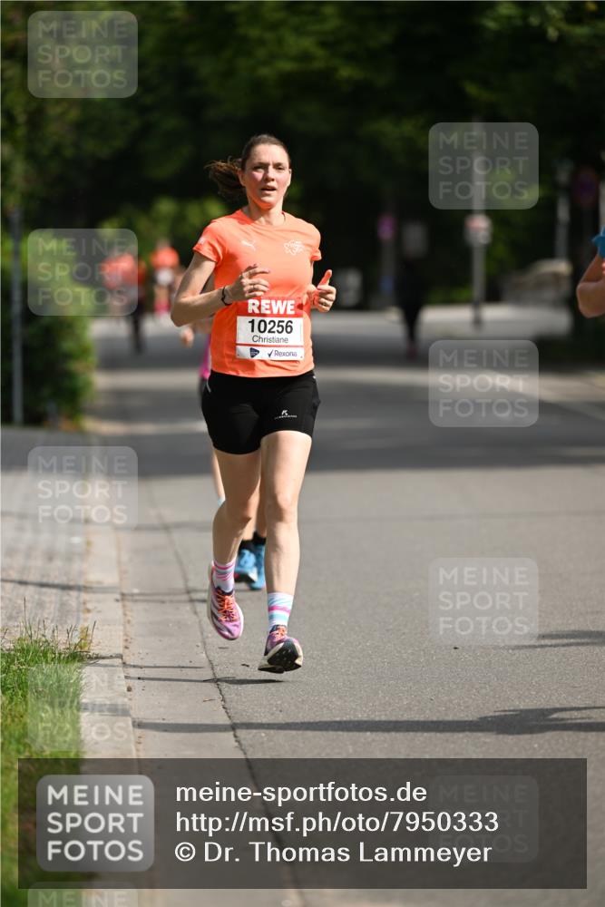 15.06.2025 - REWE Women's Run Dr. Thomas Lammeyer http://msf.ph/oto/7950333 15.06.2025 09:35:45 Laufen 10256 meine-sportfotos.de