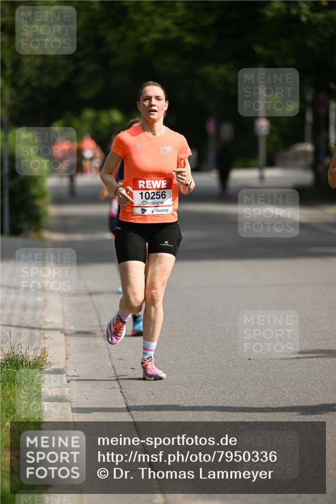 15.06.2025 - REWE Women's Run Dr. Thomas Lammeyer http://msf.ph/oto/7950336 15.06.2025 09:35:45 Laufen 10256 meine-sportfotos.de
