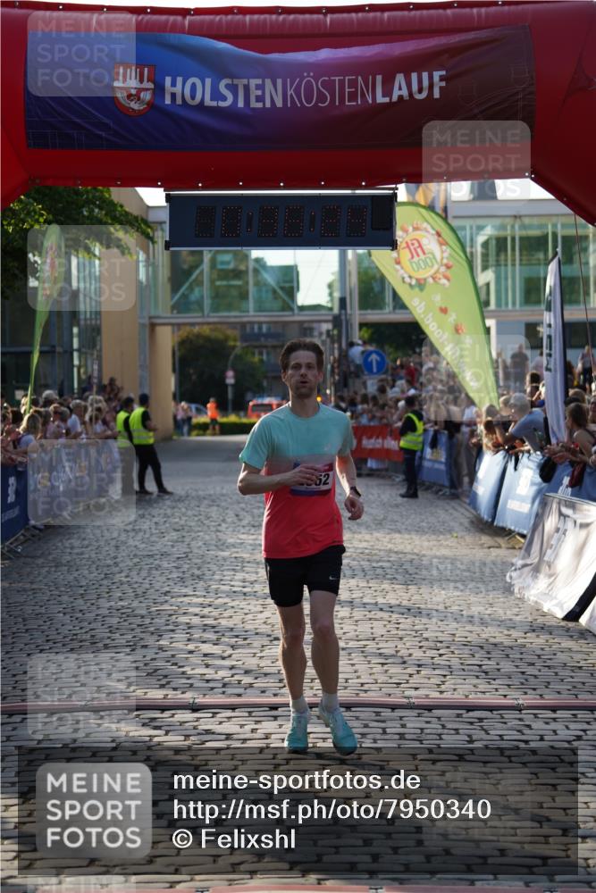 13.06.2025 - Holstenköstenlauf Felixshl http://msf.ph/oto/7950340 13.06.2025 19:36:23 Laufen 2052, 2552 meine-sportfotos.de