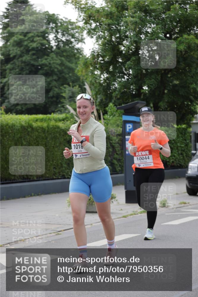 15.06.2025 - REWE Women's Run Jannik Wohlers http://msf.ph/oto/7950356 15.06.2025 08:32:34 Laufen 1018, 10044 meine-sportfotos.de