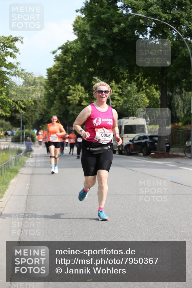 15.06.2025 - REWE Women's Run Jannik Wohlers http://msf.ph/oto/7950367 15.06.2025 09:49:22 Laufen 10006 meine-sportfotos.de