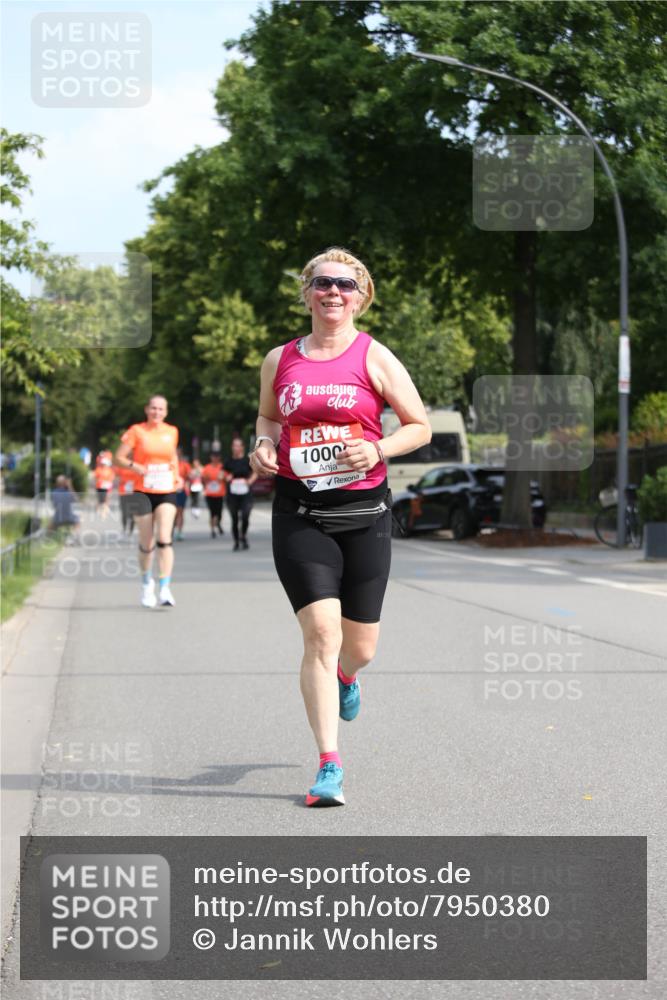 15.06.2025 - REWE Women's Run Jannik Wohlers http://msf.ph/oto/7950380 15.06.2025 09:49:22 Laufen 1000 meine-sportfotos.de