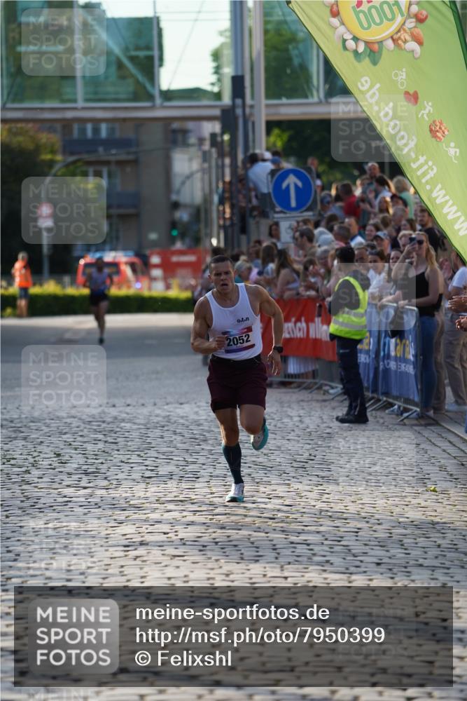 13.06.2025 - Holstenköstenlauf Felixshl http://msf.ph/oto/7950399 13.06.2025 19:36:28 Laufen 2052 meine-sportfotos.de