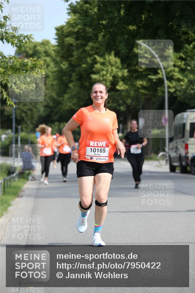 15.06.2025 - REWE Women's Run Jannik Wohlers http://msf.ph/oto/7950422 15.06.2025 09:49:25 Laufen 10165 meine-sportfotos.de