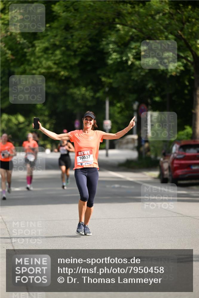 15.06.2025 - REWE Women's Run Dr. Thomas Lammeyer http://msf.ph/oto/7950458 15.06.2025 09:36:02 Laufen 10537 meine-sportfotos.de