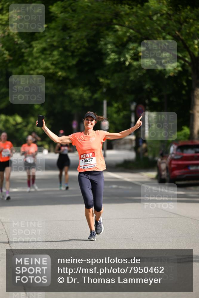 15.06.2025 - REWE Women's Run Dr. Thomas Lammeyer http://msf.ph/oto/7950462 15.06.2025 09:36:02 Laufen 10537 meine-sportfotos.de