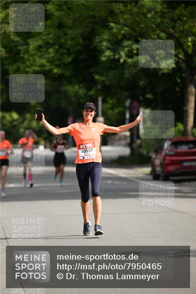 15.06.2025 - REWE Women's Run Dr. Thomas Lammeyer http://msf.ph/oto/7950465 15.06.2025 09:36:02 Laufen 10537 meine-sportfotos.de
