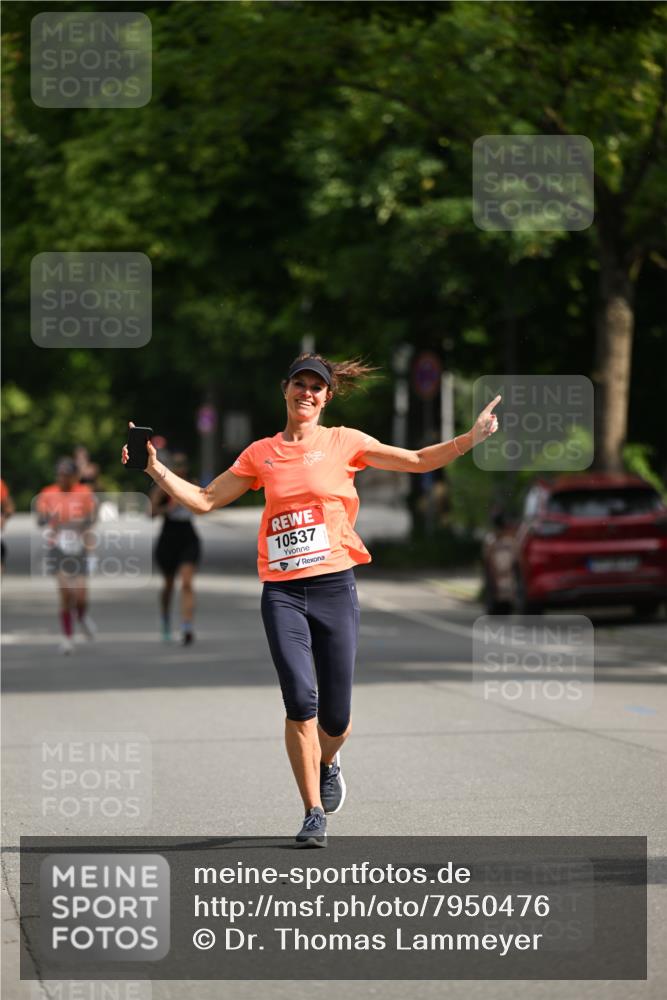 15.06.2025 - REWE Women's Run Dr. Thomas Lammeyer http://msf.ph/oto/7950476 15.06.2025 09:36:03 Laufen 10537 meine-sportfotos.de