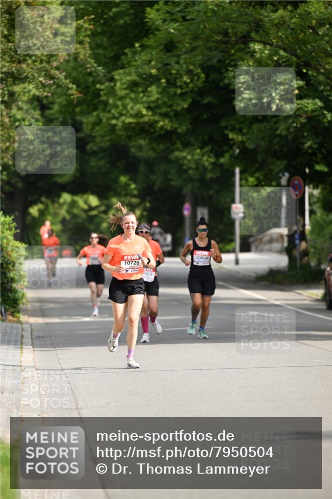 15.06.2025 - REWE Women's Run Dr. Thomas Lammeyer http://msf.ph/oto/7950504 15.06.2025 09:36:06 Laufen 10726 meine-sportfotos.de