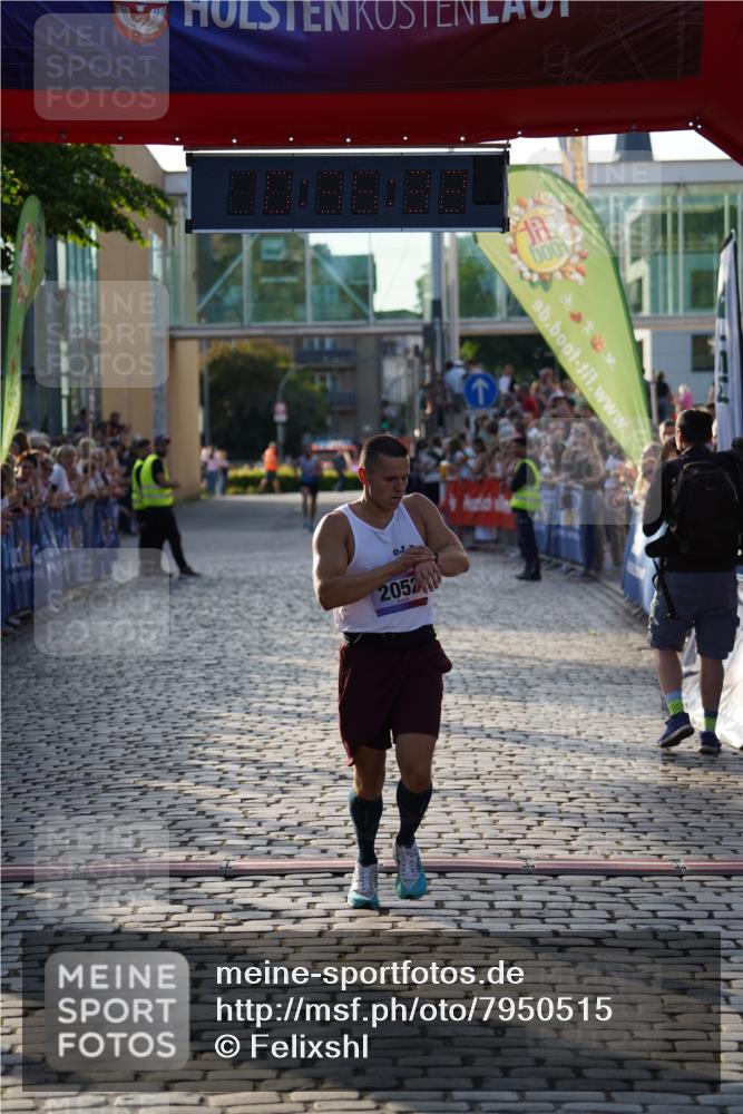 13.06.2025 - Holstenköstenlauf Felixshl http://msf.ph/oto/7950515 13.06.2025 19:36:31 Laufen 2052 meine-sportfotos.de