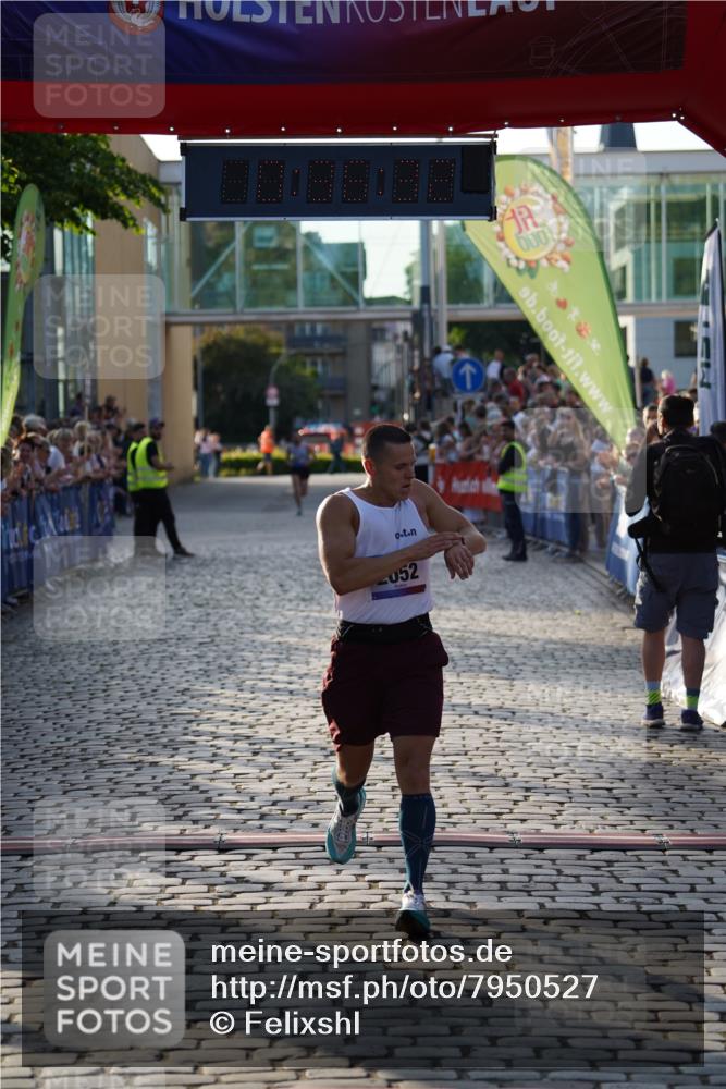 13.06.2025 - Holstenköstenlauf Felixshl http://msf.ph/oto/7950527 13.06.2025 19:36:31 Laufen 2052 meine-sportfotos.de