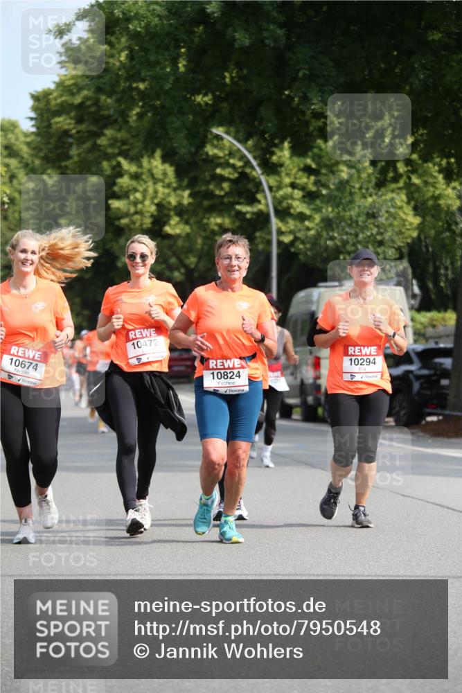 15.06.2025 - REWE Women's Run Jannik Wohlers http://msf.ph/oto/7950548 15.06.2025 09:49:33 Laufen 10674, 10472, 10824, 0220, 10294 meine-sportfotos.de