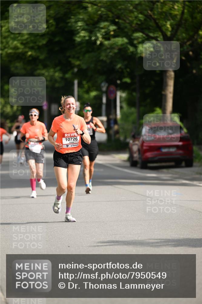 15.06.2025 - REWE Women's Run Dr. Thomas Lammeyer http://msf.ph/oto/7950549 15.06.2025 09:36:08 Laufen 10726 meine-sportfotos.de