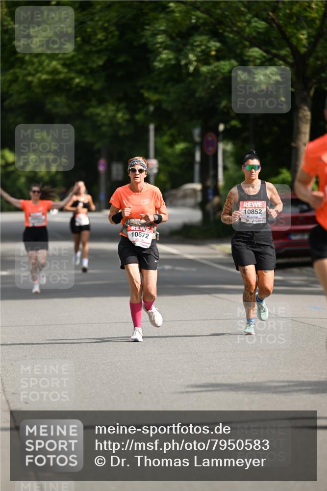 15.06.2025 - REWE Women's Run Dr. Thomas Lammeyer http://msf.ph/oto/7950583 15.06.2025 09:36:10 Laufen 10872, 10852 meine-sportfotos.de