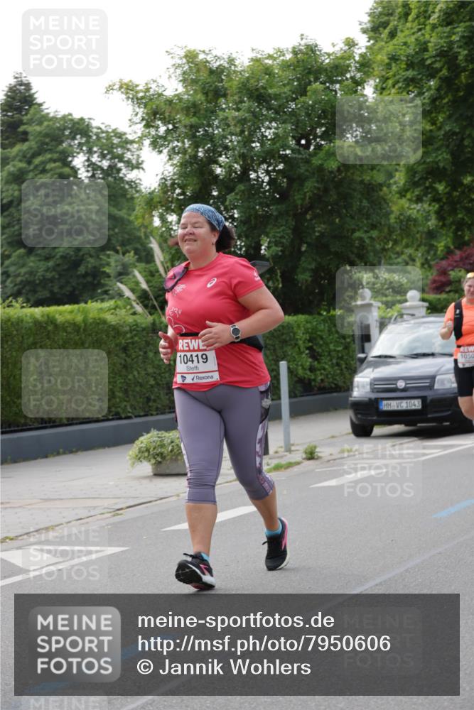 15.06.2025 - REWE Women's Run Jannik Wohlers http://msf.ph/oto/7950606 15.06.2025 08:32:49 Laufen 10419, 1043 meine-sportfotos.de