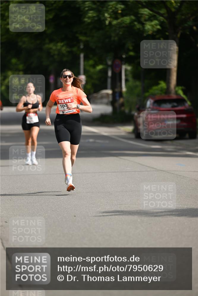 15.06.2025 - REWE Women's Run Dr. Thomas Lammeyer http://msf.ph/oto/7950629 15.06.2025 09:36:15 Laufen 100 meine-sportfotos.de