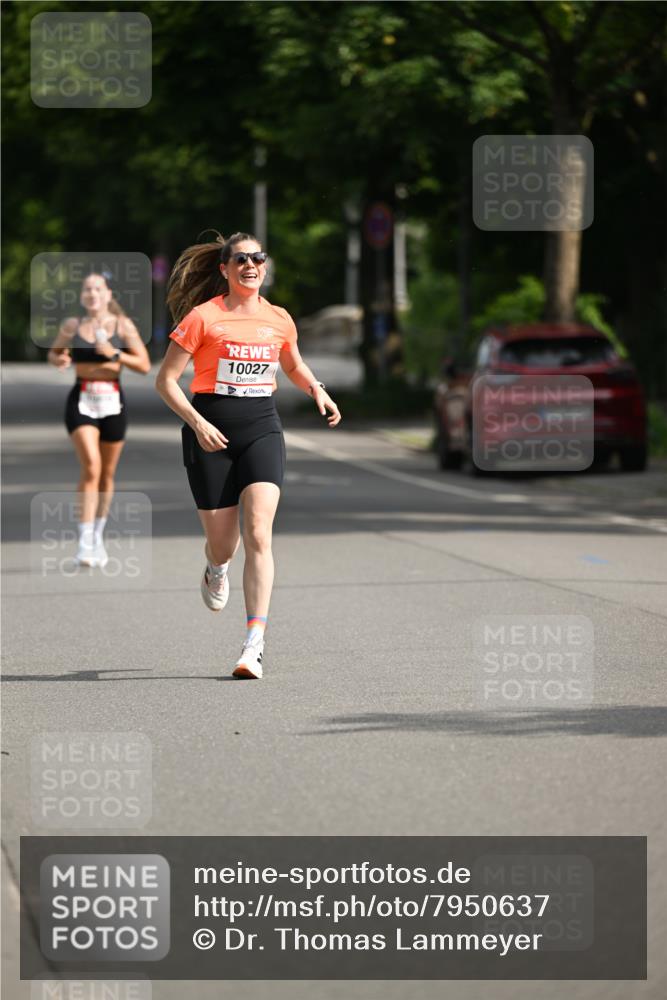 15.06.2025 - REWE Women's Run Dr. Thomas Lammeyer http://msf.ph/oto/7950637 15.06.2025 09:36:16 Laufen 10027 meine-sportfotos.de