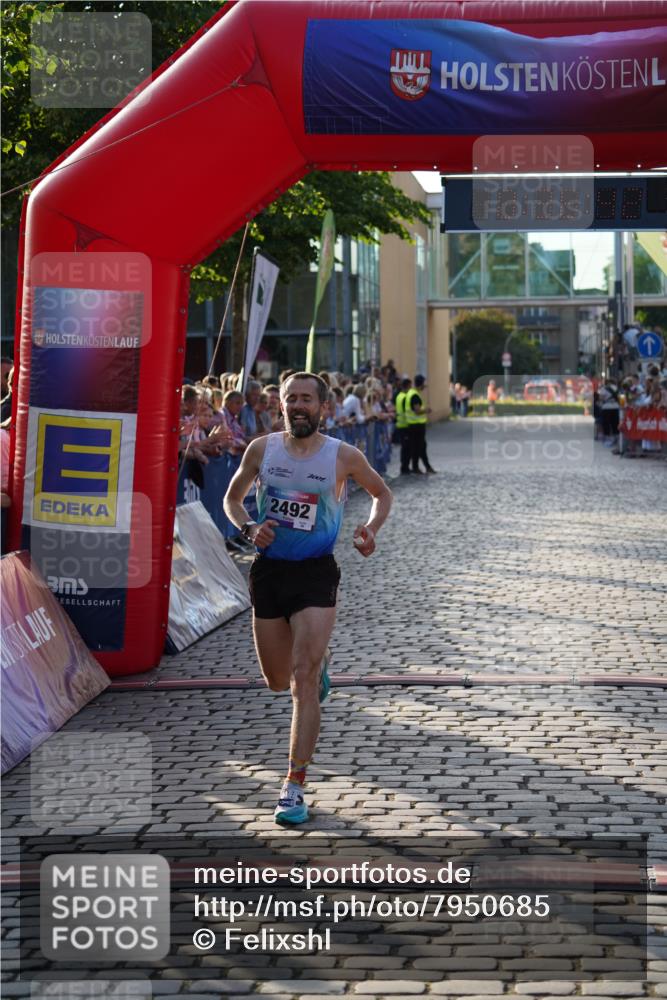 13.06.2025 - Holstenköstenlauf Felixshl http://msf.ph/oto/7950685 13.06.2025 19:36:41 Laufen 2492 meine-sportfotos.de