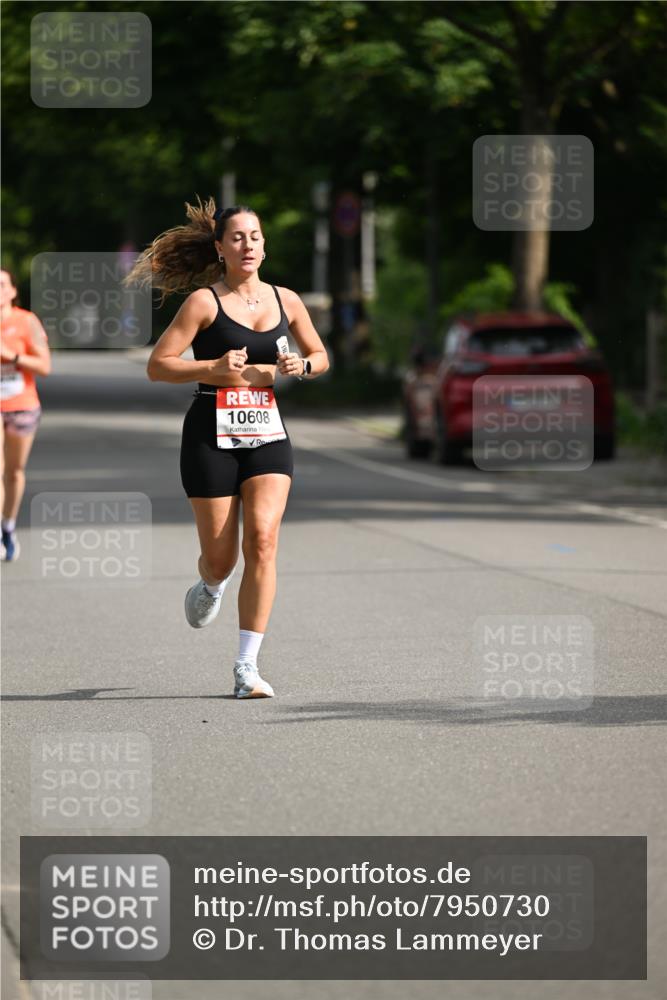 15.06.2025 - REWE Women's Run Dr. Thomas Lammeyer http://msf.ph/oto/7950730 15.06.2025 09:36:20 Laufen 10608 meine-sportfotos.de