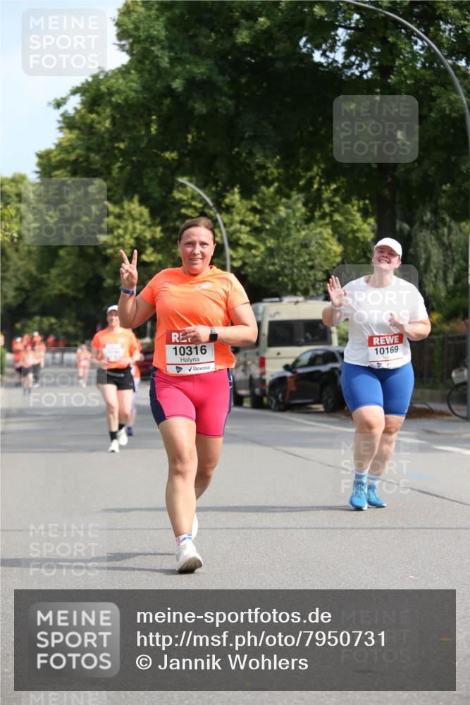 15.06.2025 - REWE Women's Run Jannik Wohlers http://msf.ph/oto/7950731 15.06.2025 09:49:47 Laufen 10316, 10169 meine-sportfotos.de
